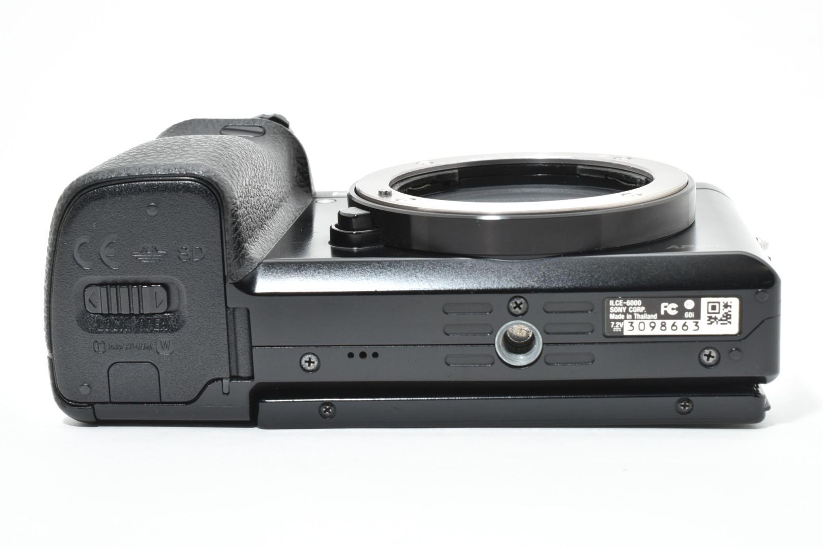 ☆良品☆ ソニー SONY α6000ボディ ILCE-6000 B ブラック 《ショット数