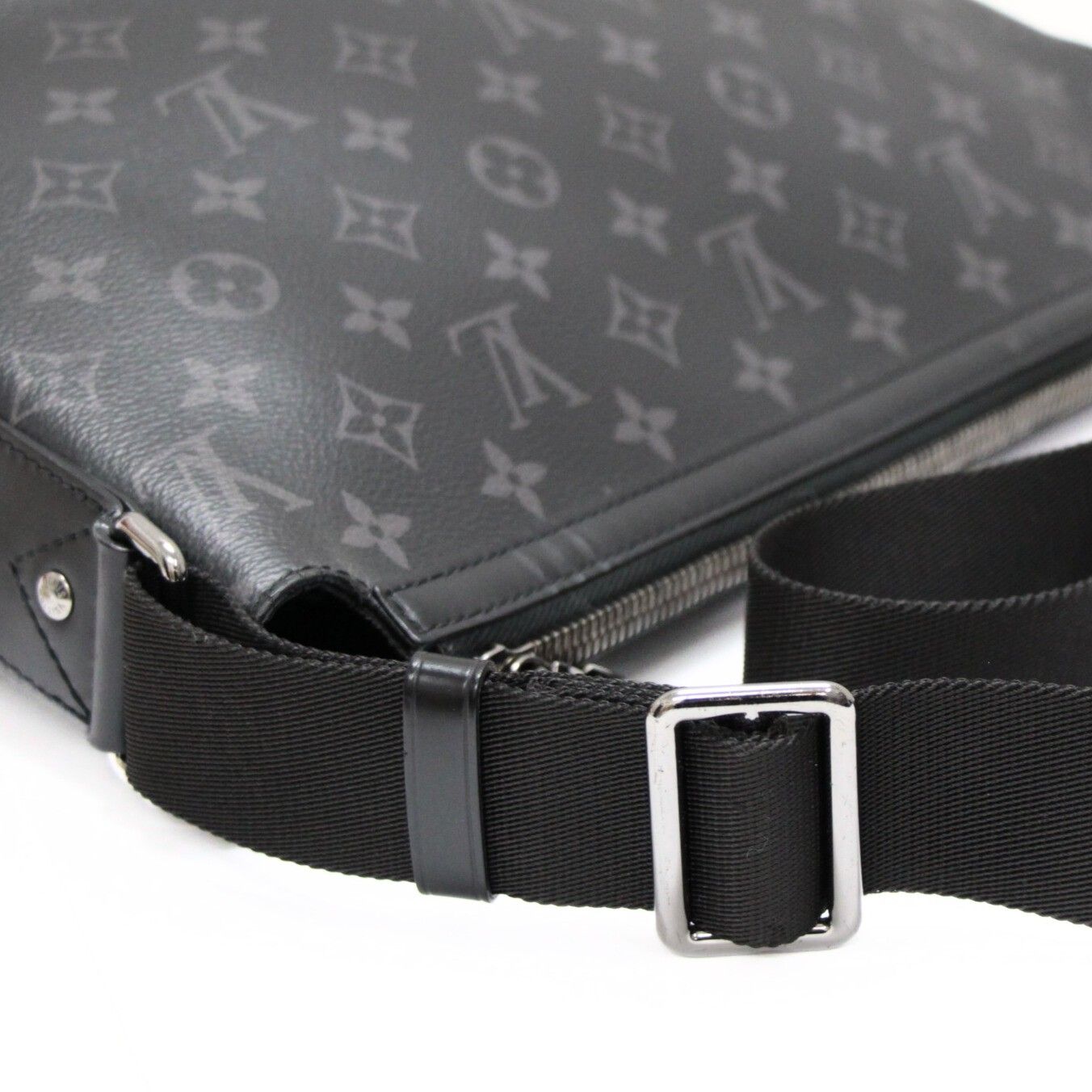 ルイヴィトン Louis Vuitton オディセ メッセンジャーPM ショルダー