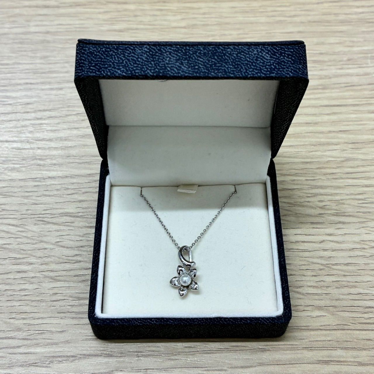 Y0109]TASAKI タサキ パールネックレス フラワー 花 箱、保証書付き