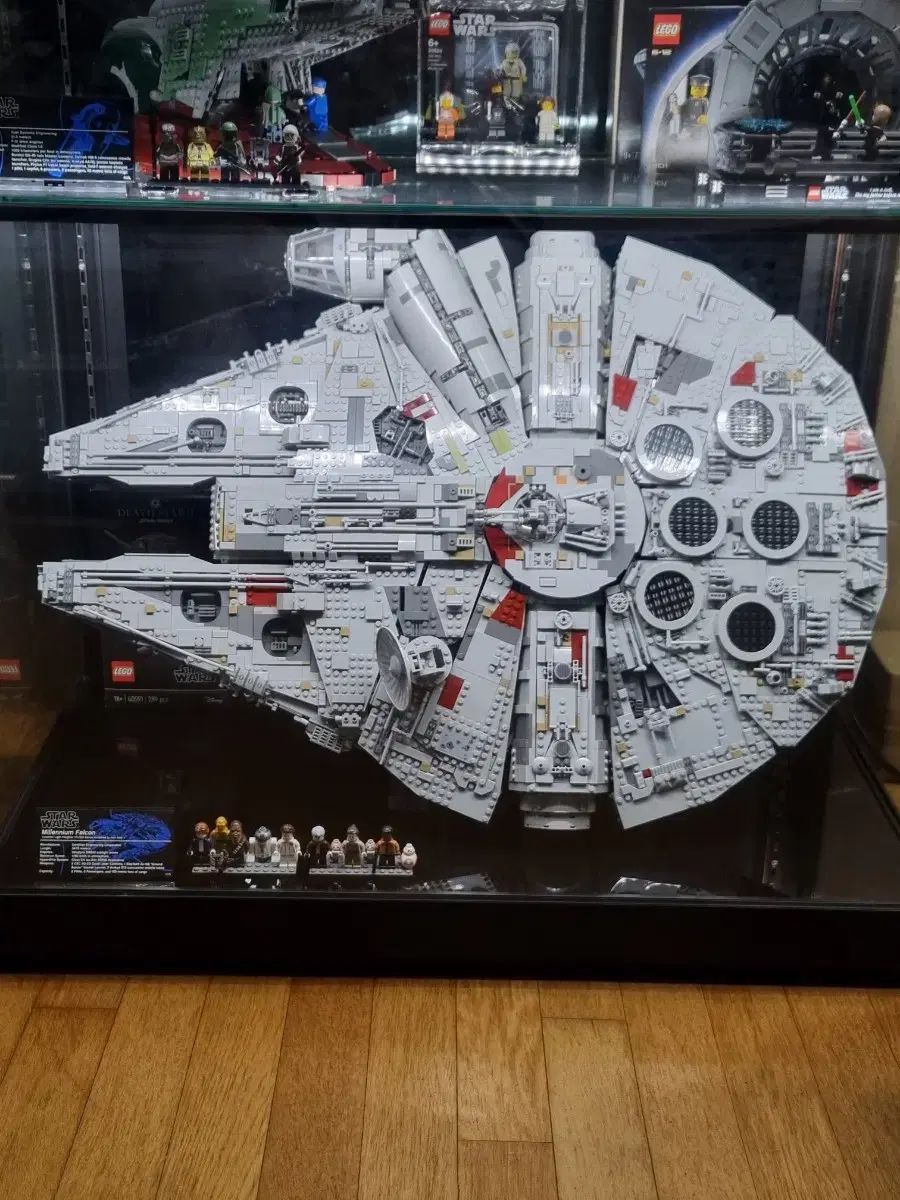 75192 LEGOブロック スター ウォーズ ミレニアム ファルコン UCS