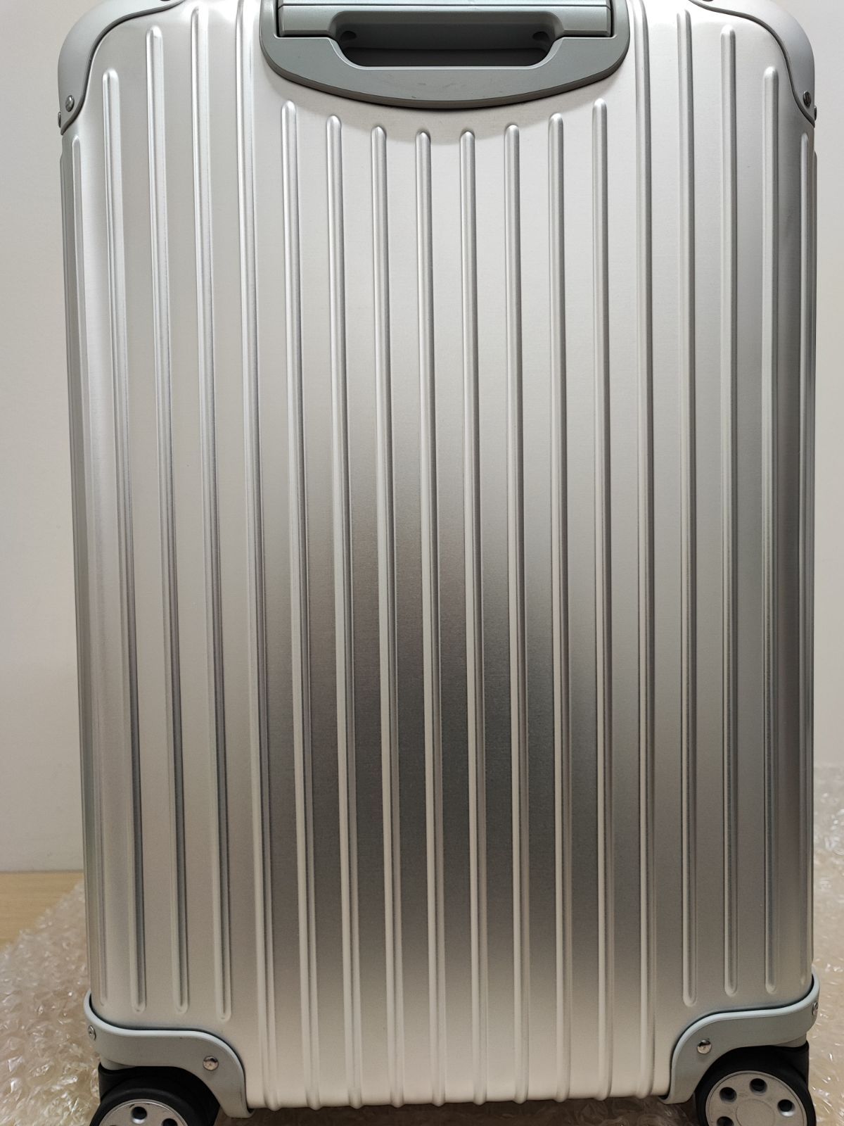 希少】RIMOWA(リモワ) TOPAS(トパーズ) 67L(68L) アルミスーツケース