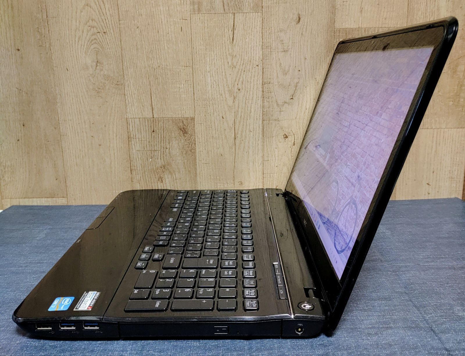 NEC LaVie Corei7 メモリ16GB SSD512GB 大画面 ブルーレイ バッテリー