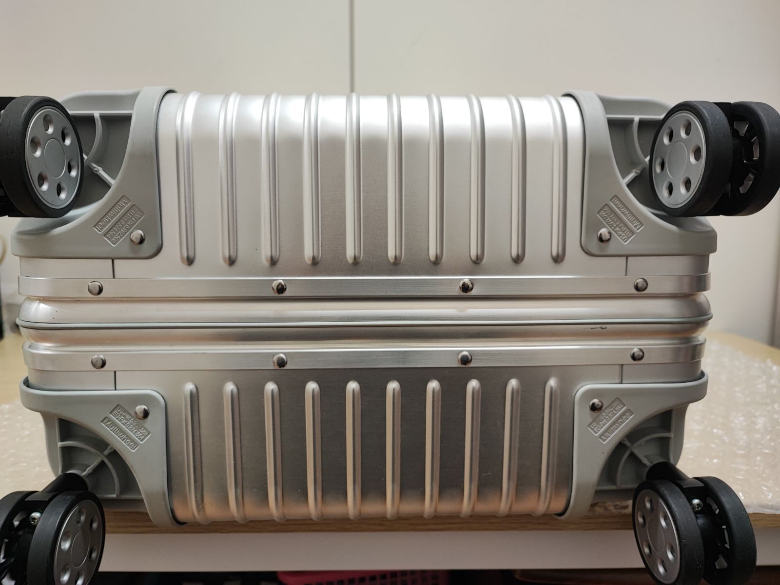 希少】RIMOWA(リモワ) TOPAS(トパーズ) 67L(68L) アルミスーツケース