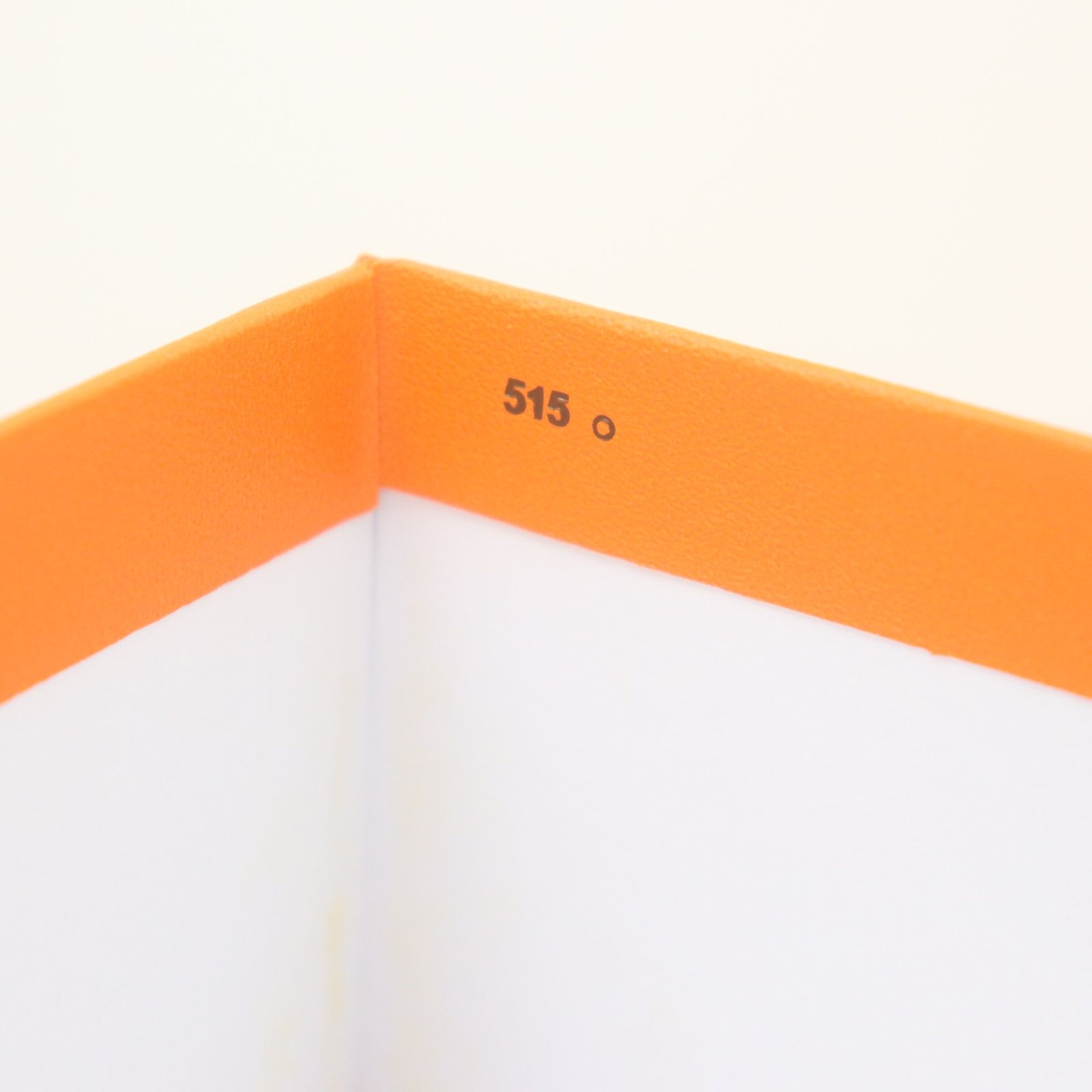IT3UPWQININA HERMES エルメス インザループ18 空箱 515〇 オレンジ
