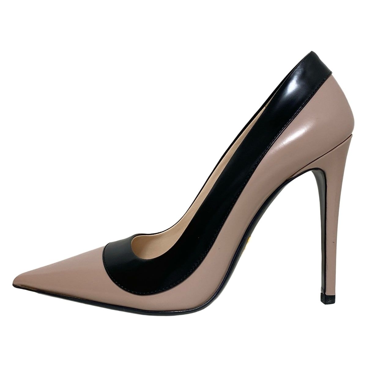 PRADAパンプス　サイズ　36 PRADA(プラダ) パンプス 36 レディース - ピンクベージュ×黒 レザー