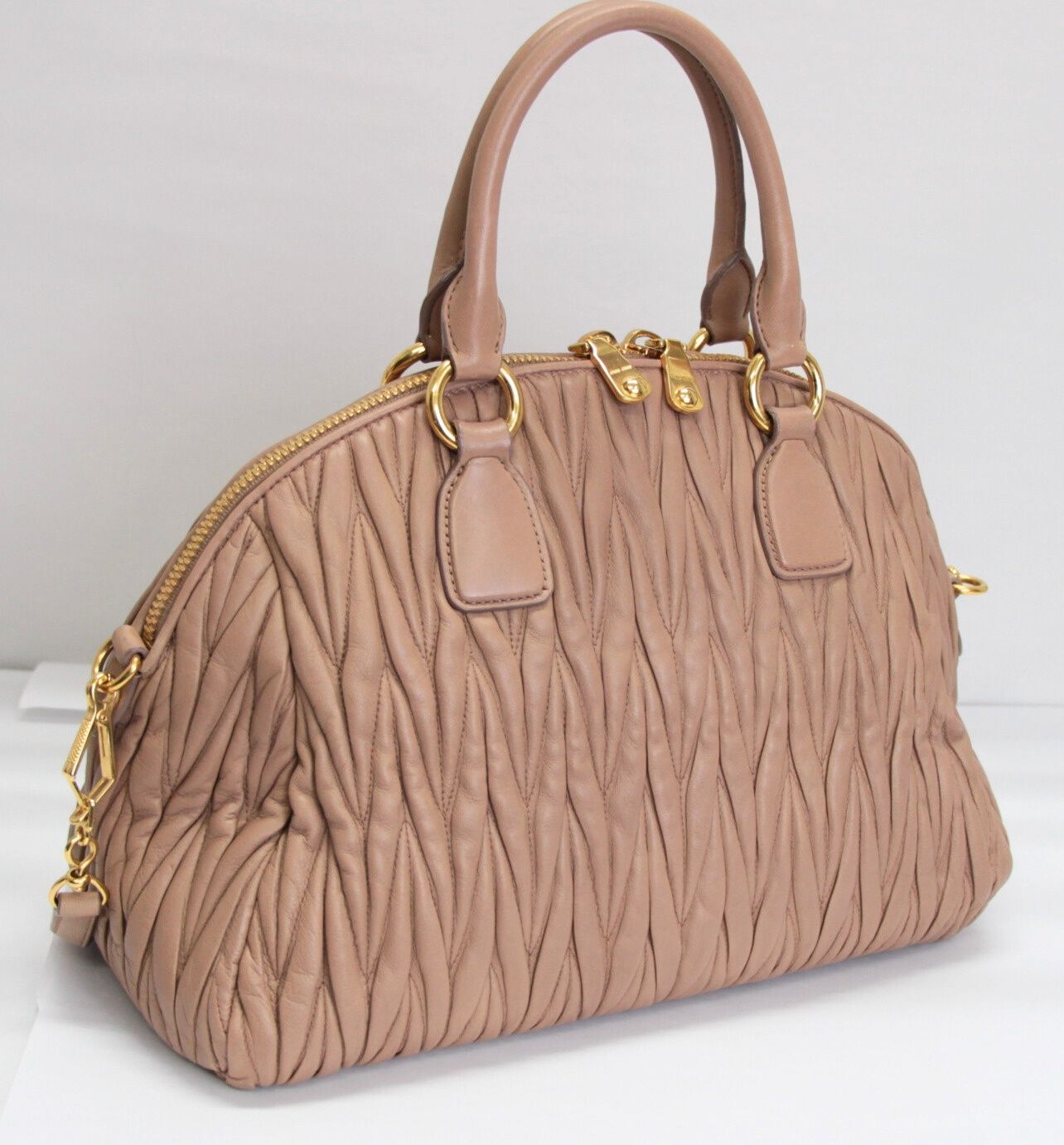 ミュウミュウ miu miu マテラッセ 2WAY ハンドバッグ ショルダーバッグ