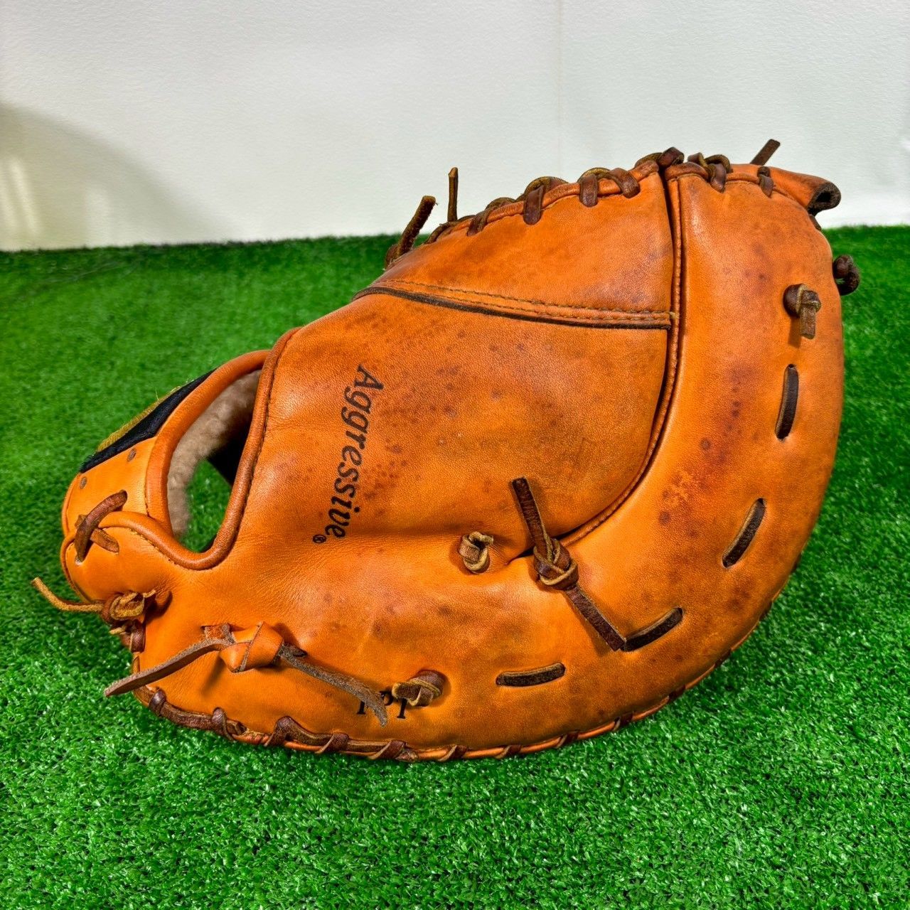 【☆中古備品☆】【左利き】久保田スラッガー ファーストミット 硬式 久保田スラッガー 硬式ファーストミット 左投げ INB - メルカリ