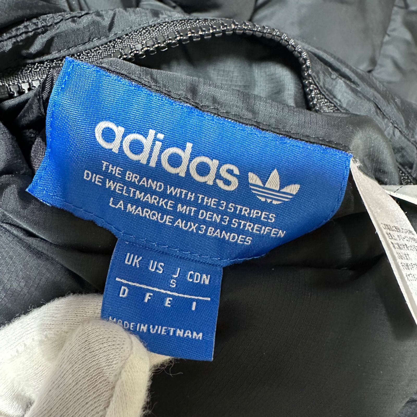 アディダス adidas オリジナルス SST リバーシブル 中綿ジャケット 