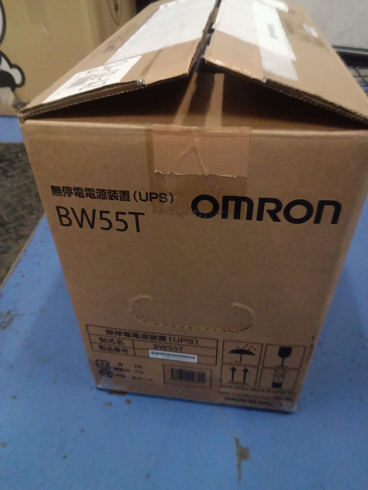オムロン BW55T 無停電電源装置 UPS 【公式通販】