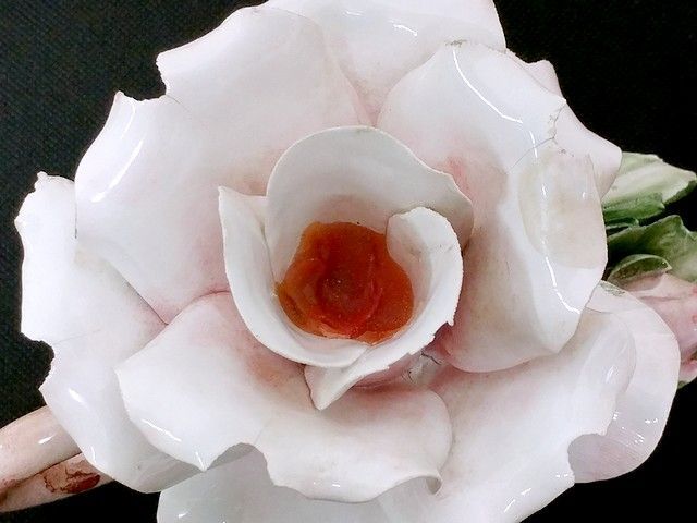 カポディモンテ キャンドルスタンド 陶花 薔薇 陶器 イタリア製