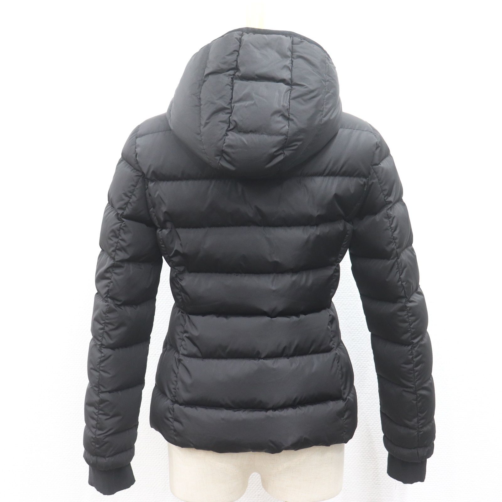 ITLZ0GB19AUS 国内正規 MONCLER モンクレール BETURA ベチュラ ダウン 