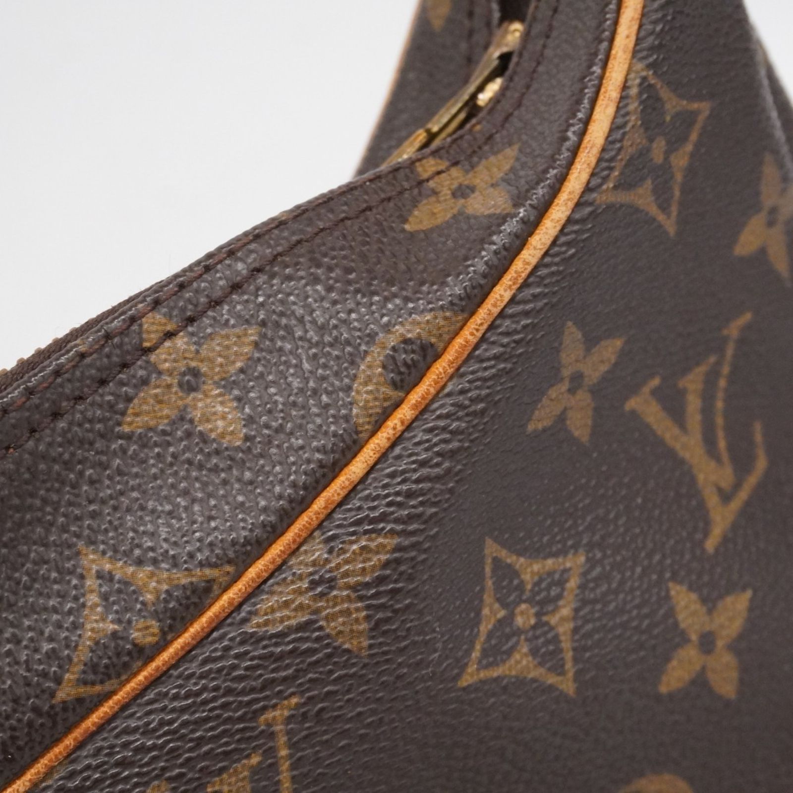 ルイ・ヴィトン(Louis Vuitton) ルイ・ヴィトン ショルダーバッグ