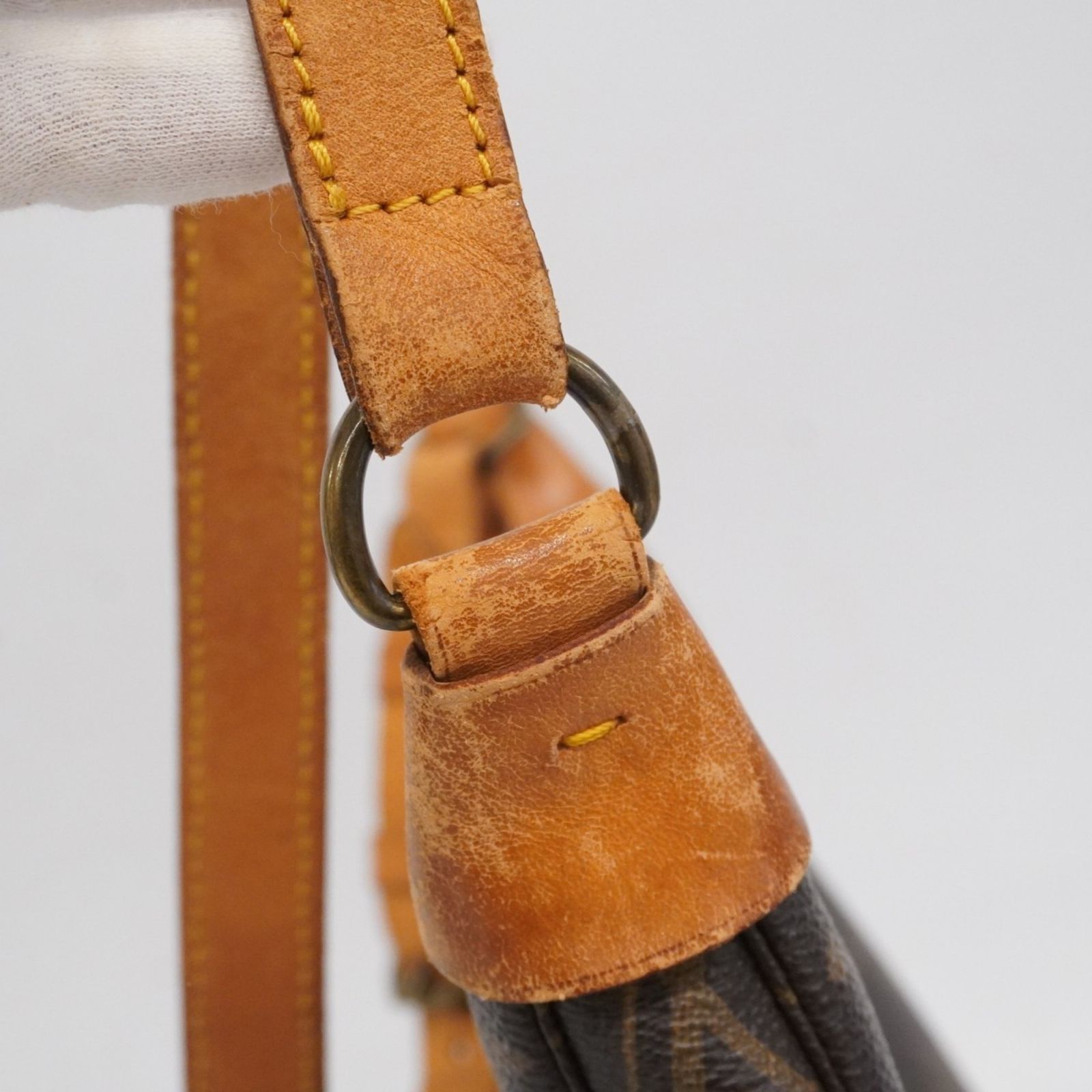 ルイ・ヴィトン(Louis Vuitton) ルイ・ヴィトン ショルダーバッグ