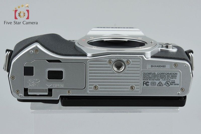 OLYMPUS オリンパス 【中古】OLYMPUS オリンパス OM-D E-M10 Mark III