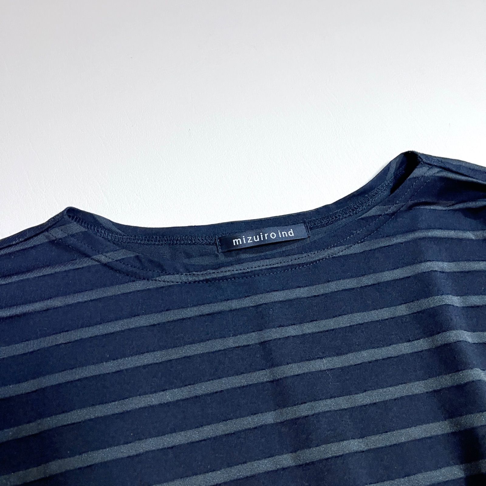 cY08 mizuiro ind 2024 ボーダー カットソー 綿 コットン ロングTシャツ ロンT ブラック 黒 日本製 ドロップショルダー 身幅ゆったり オパール加工プリントワイドプルオーバー 春夏 ミズイロインド cY08 mizuiro ind 2024 ボーダー カットソー 綿 コットン ロングT