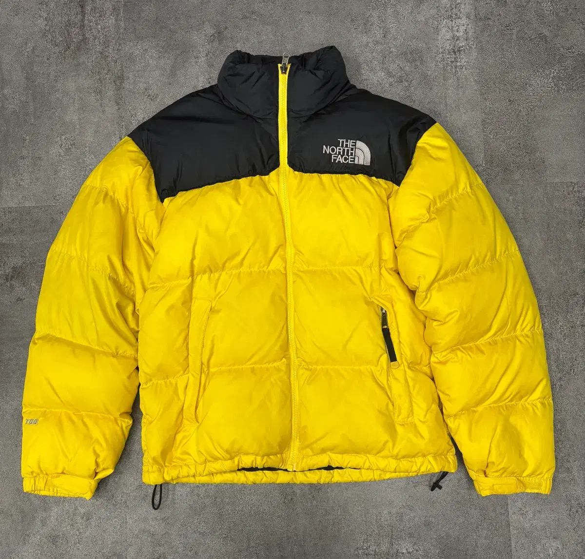 THE NORTH FACE ザノースフェイス 700 旧モデル Nuptse(ヌプシ 
