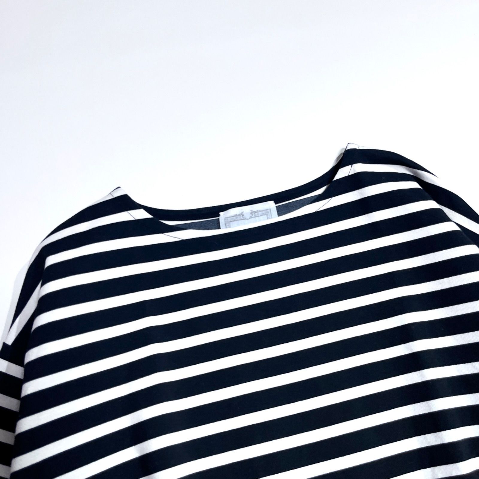 cY48 未使用級 BEARDSLEY ボーダー カットソー レース 裾 刺繍 花柄