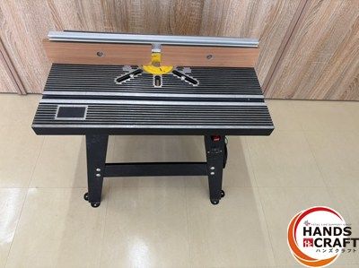□【中古】KERV 型番不明 ルーターテーブル 縦 約41cm 横 60cm※並行