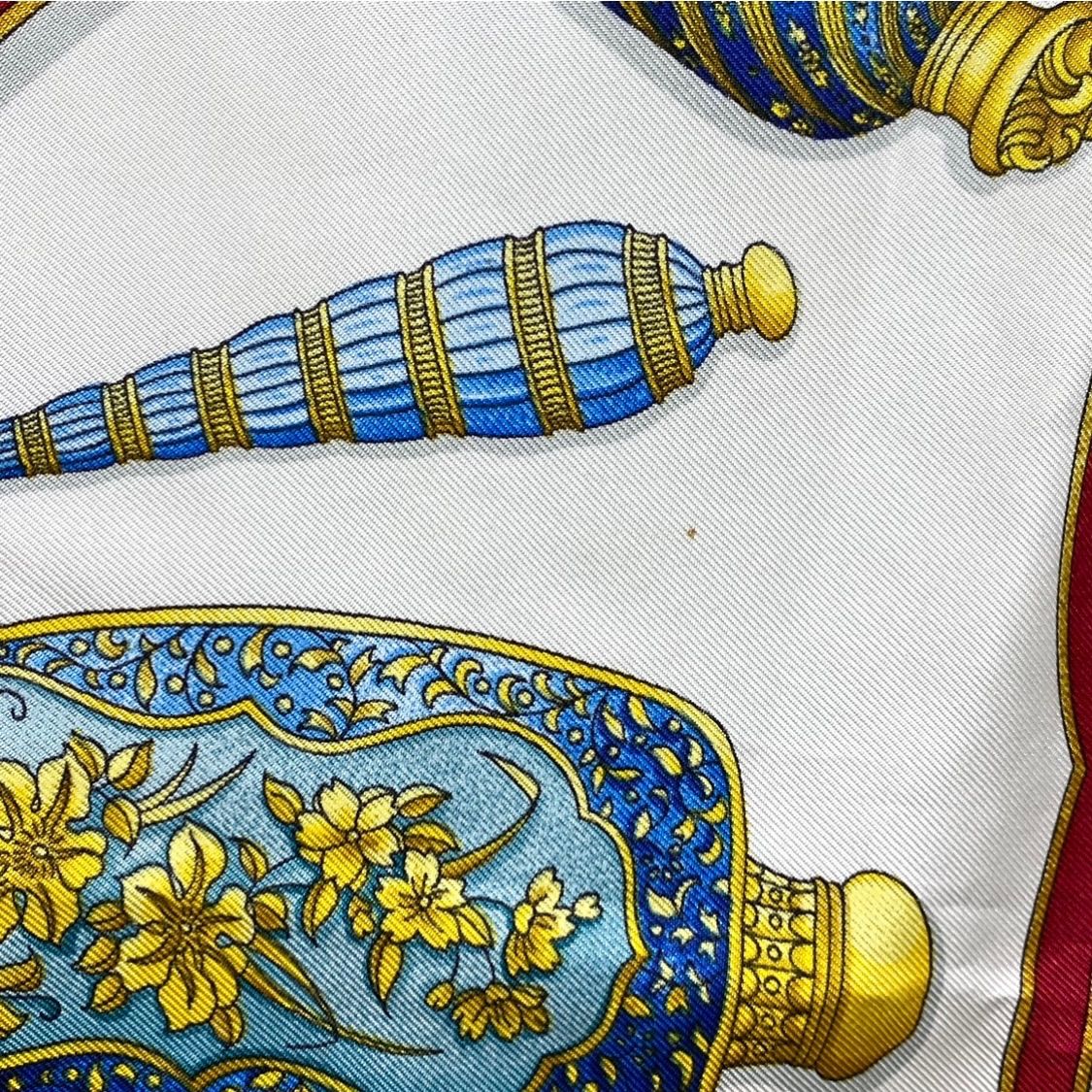 エルメス カレ90 Qu importe le flacon シルクスカーフ 香水瓶 ダーク