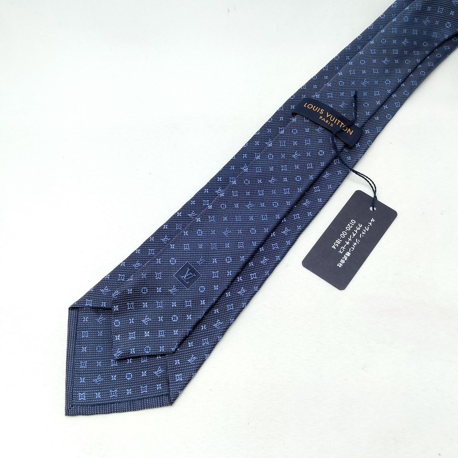 美品✨️LOUIS VUITTON✨️ ルイヴィトン M70953 クラヴァット