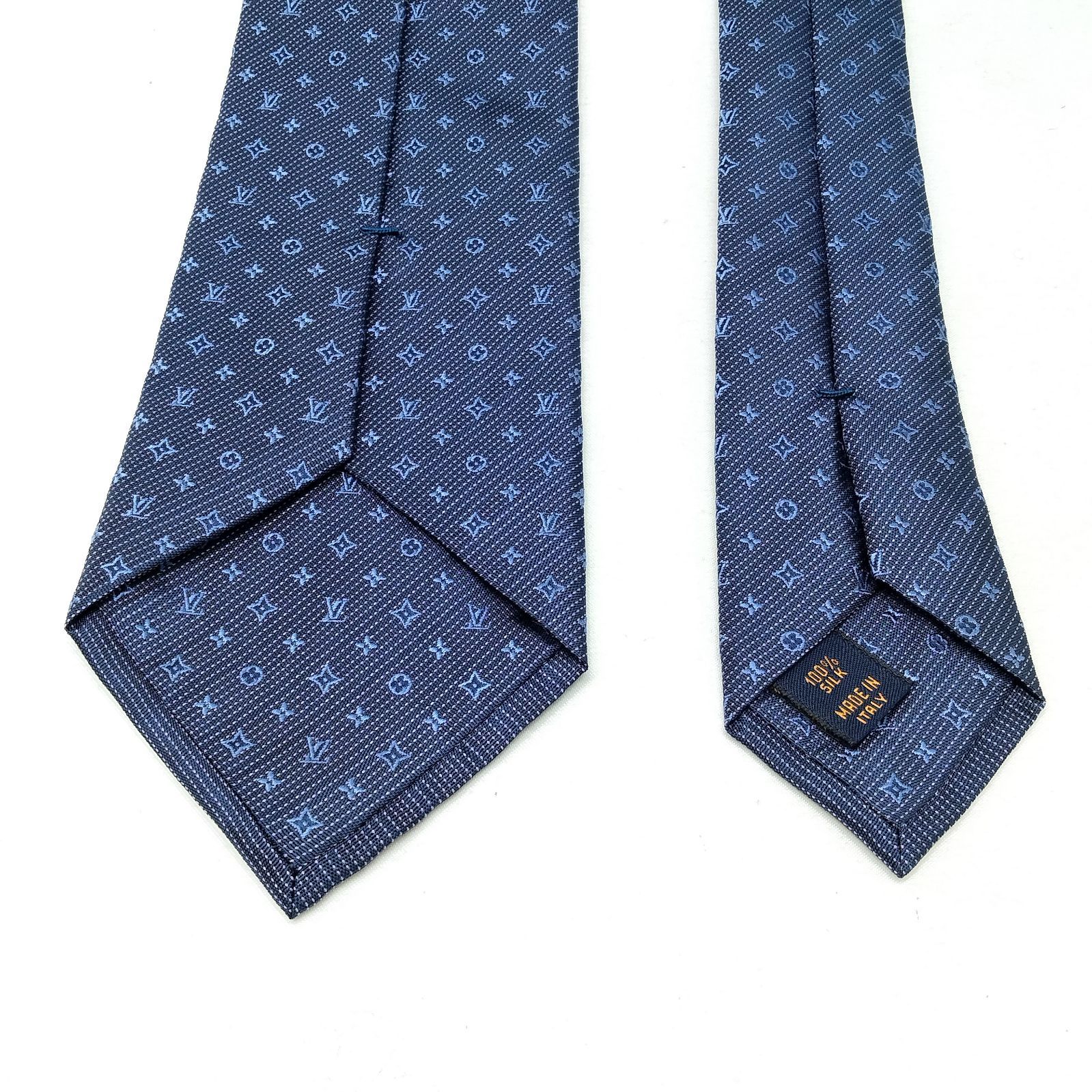 ⭐️美品⭐️ルイヴィトン ネクタイ ネイビー M75988 モノグラム シルク ルイヴィトン LOUIS VUITTON ネオモノグラミッシム M75988 ネクタイ