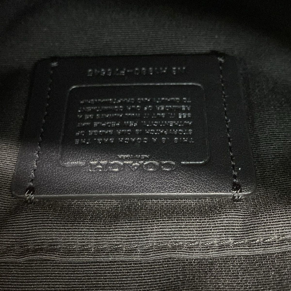 COACH(コーチ) ショルダーバッグ美品 ペブルド レザー ミア クロス  