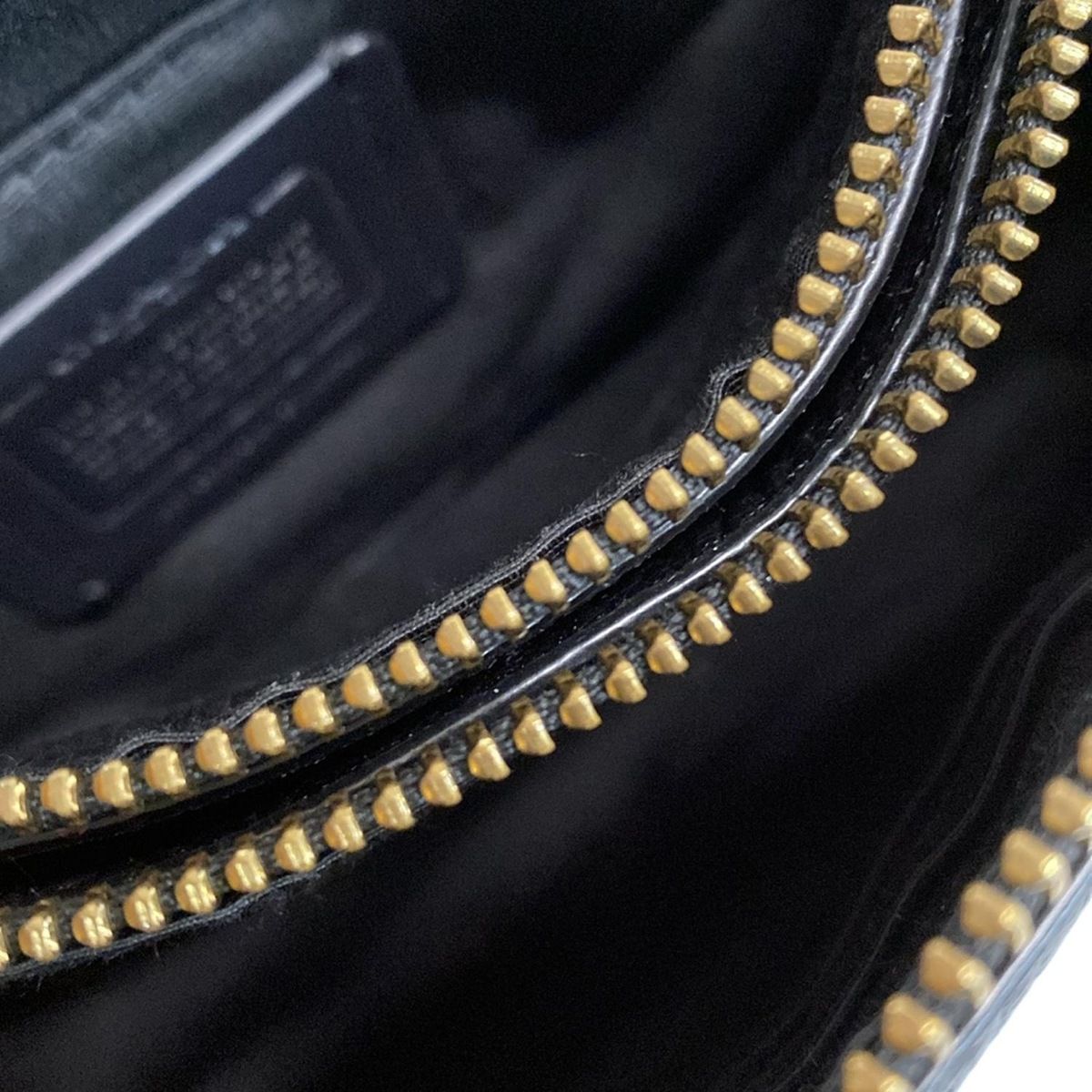 COACH(コーチ) ショルダーバッグ美品 ペブルド レザー ミア クロス  