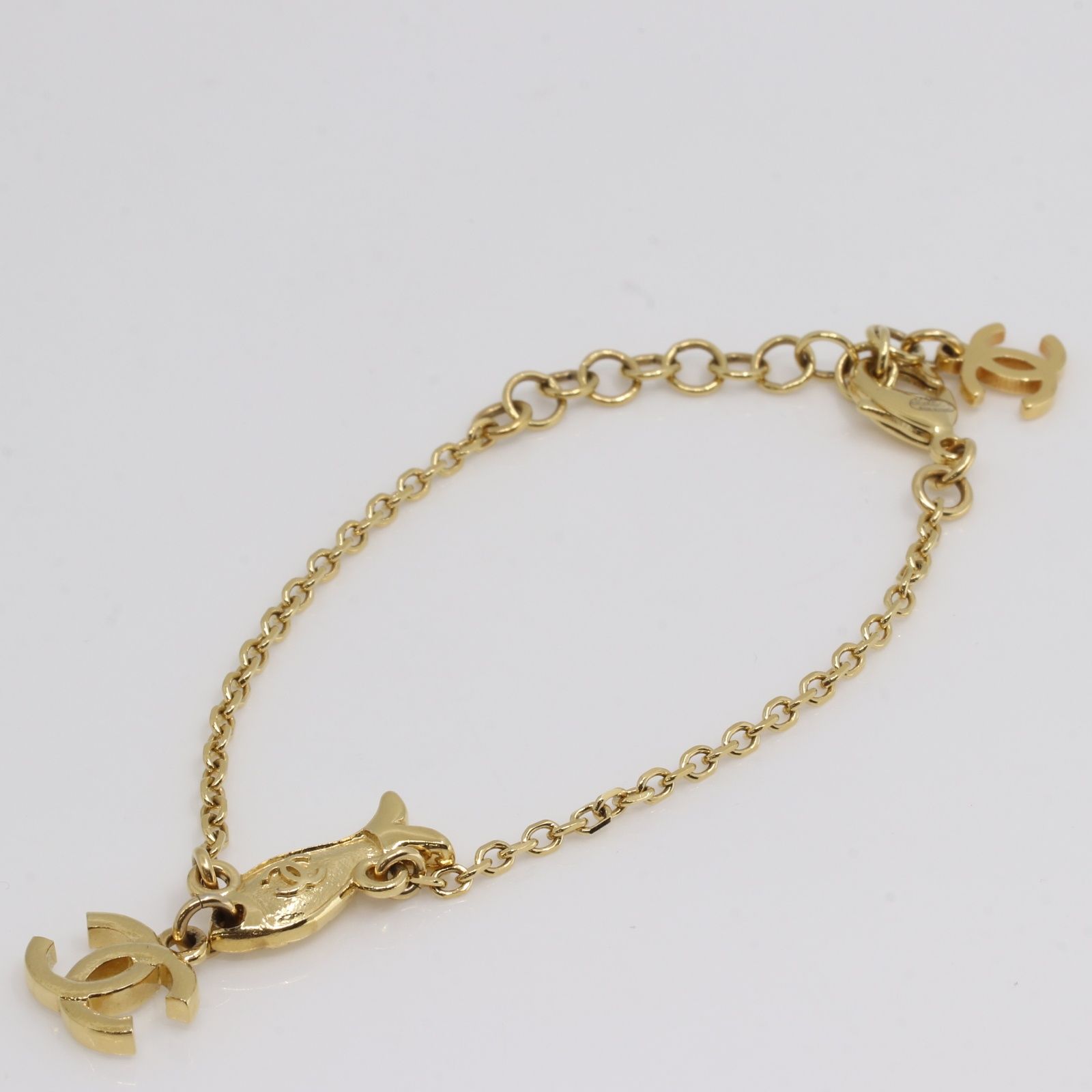 ITY8MG3CNVGI 美品 CHANEL シャネル ラインストーン ココマーク 魚 