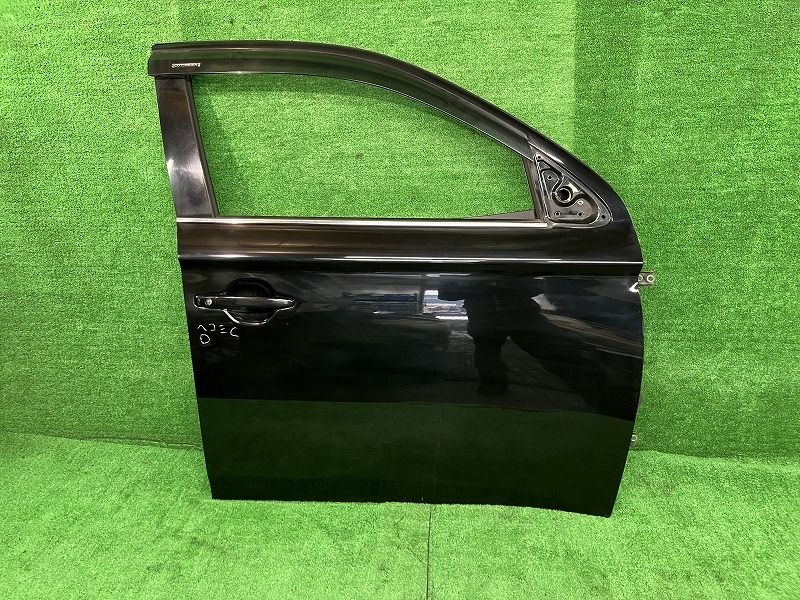 アウトランダー GG2W 右フロントドア PHEV Gセーフティパッケージ 4WD ニホンイタ M408 5700B672 X42