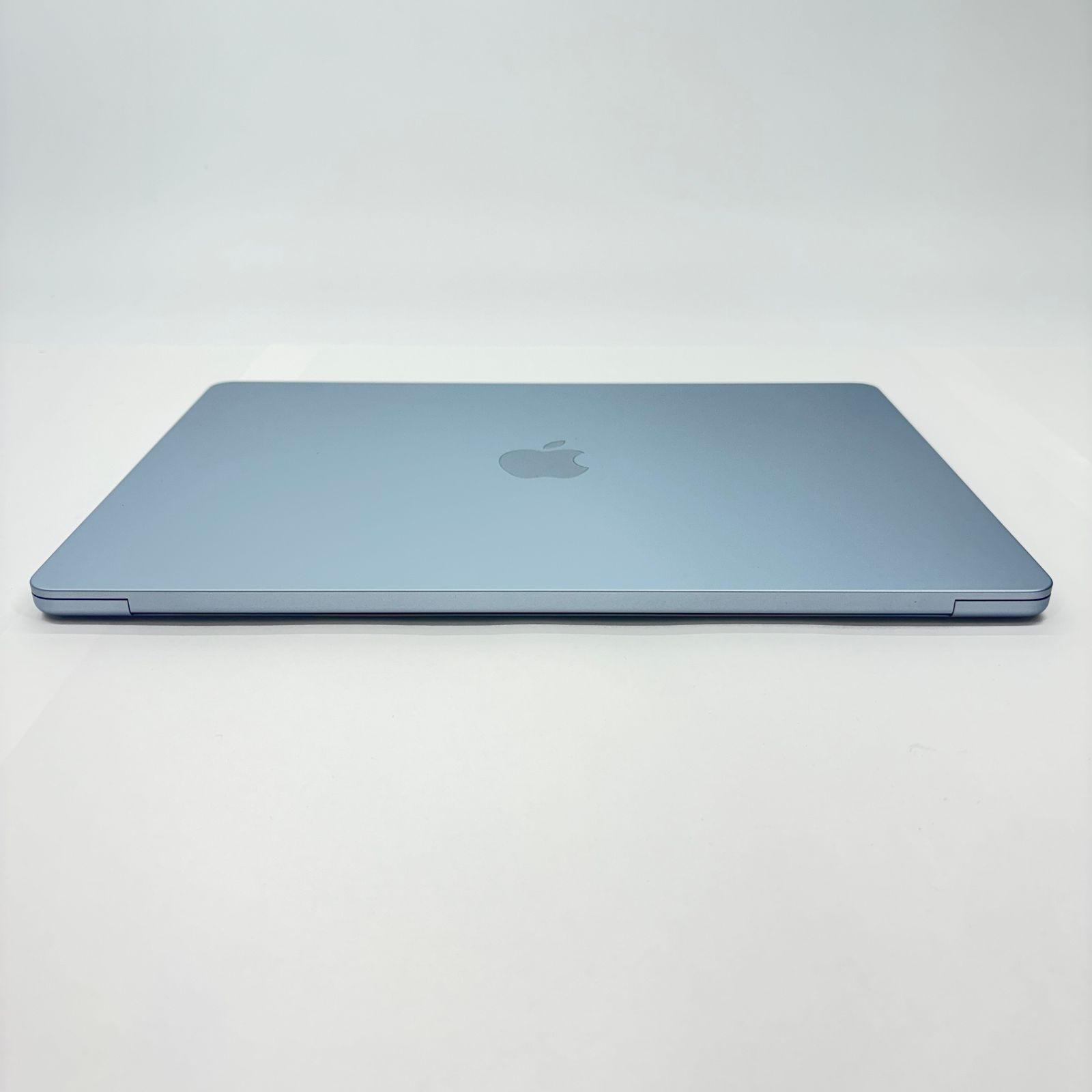 美品 MacBook Air 15インチ Liquid Retinaディスプレイ M4 16GB 256GB