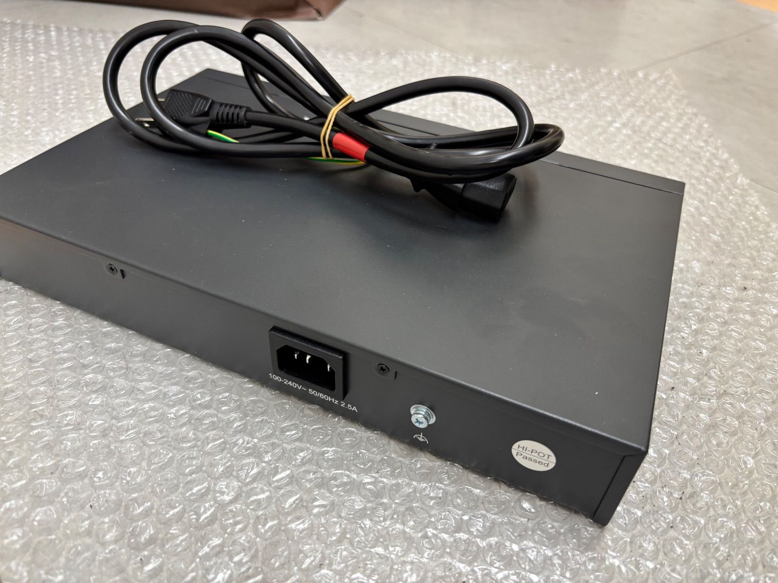 防犯カメラ　4台　新品未使用 未来工業 PV4B-1306F 防犯カメラ取付四角ボックス IP65性能 ベージュ