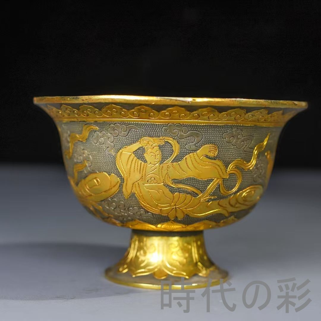 中国古美術 鍍金銅碗 鏨刻手工 酒器 茶器 観賞用 伝統金属工芸 収蔵