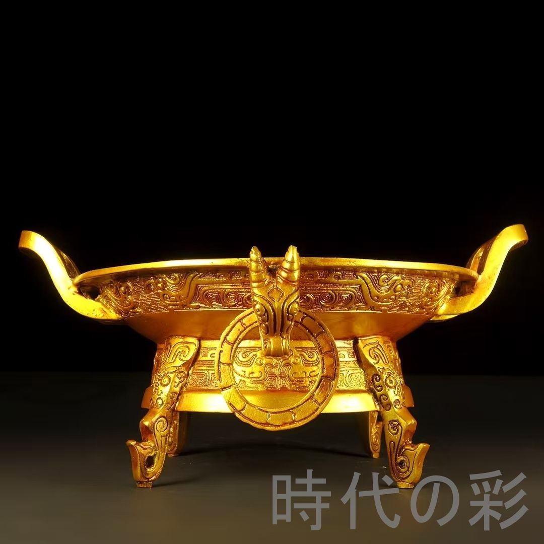 中国古美術 古銅 描金 聚宝鼎 鼎型香炉 祭祀 風水置物 金属工芸 細密細工 超目玉枠】中国古美術 古銅 描金 純銅製 鼎型香炉 鍍金仕上げ 祭祀用