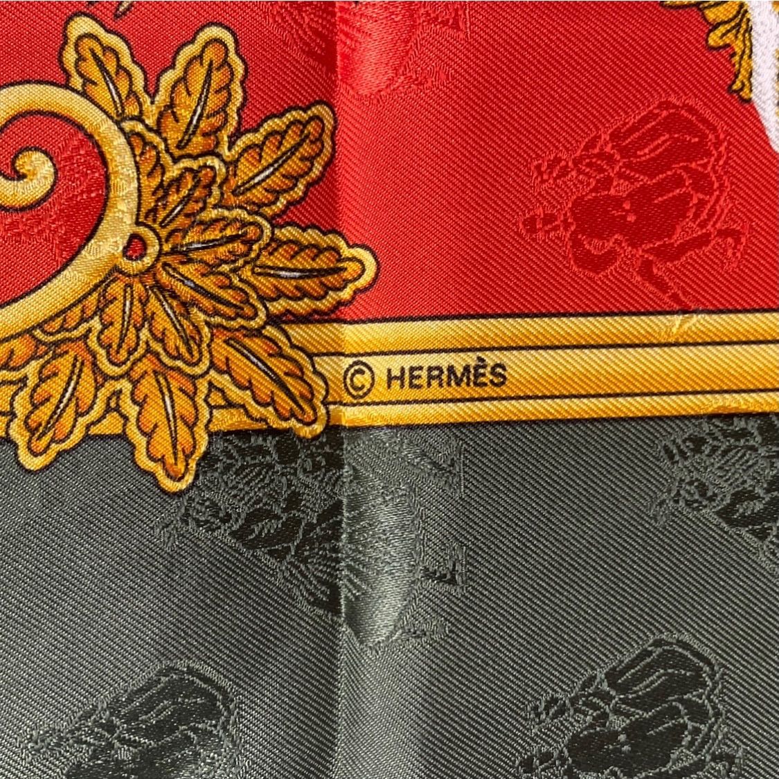 エルメス カレ90 Joies d'Hiver シルクスカーフ 冬の愉しみ カーキ