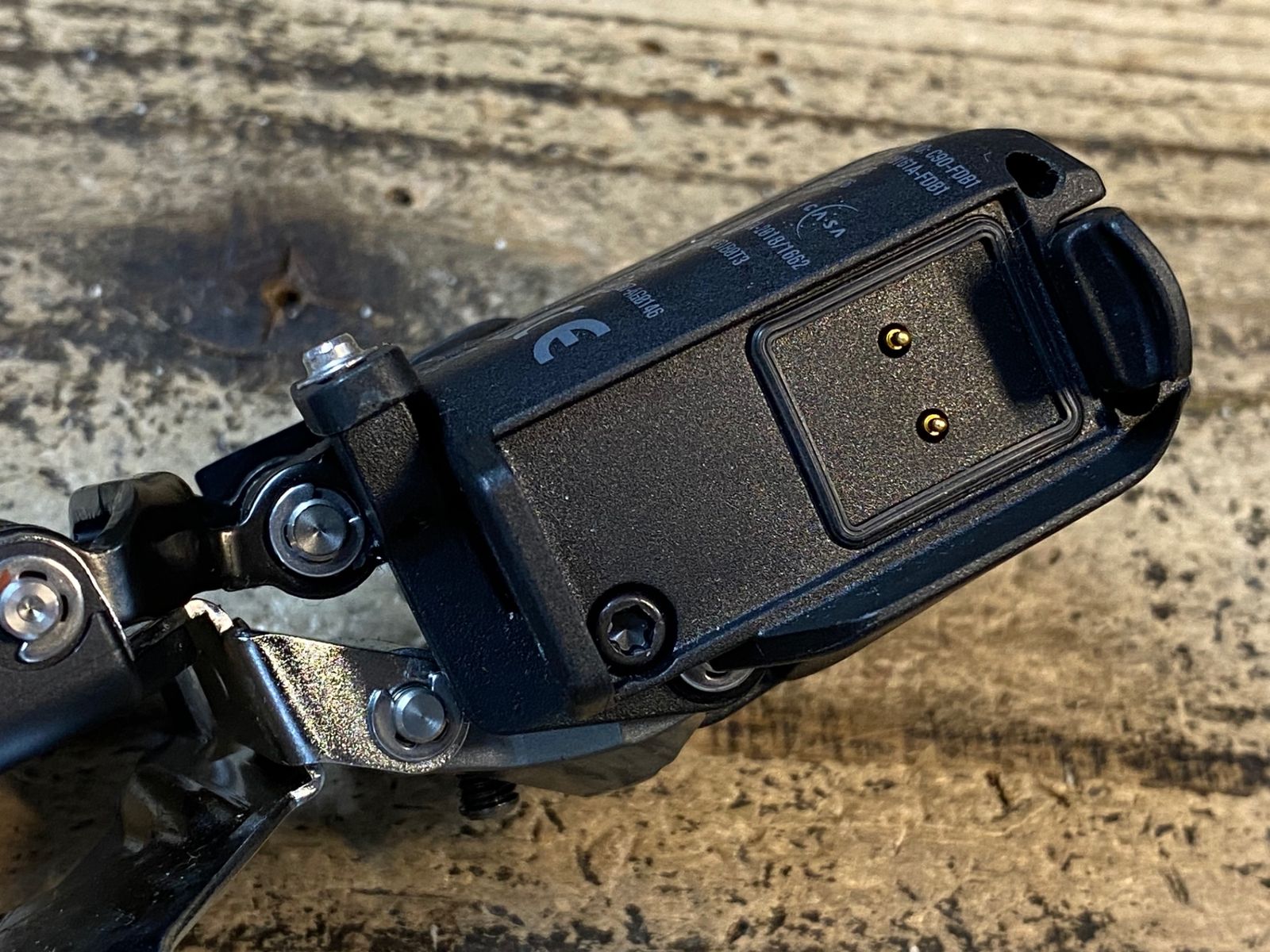 JS765 スラム SRAM ライバル RIVAL e-Tap axs FD-RIV-E-D1 フロント