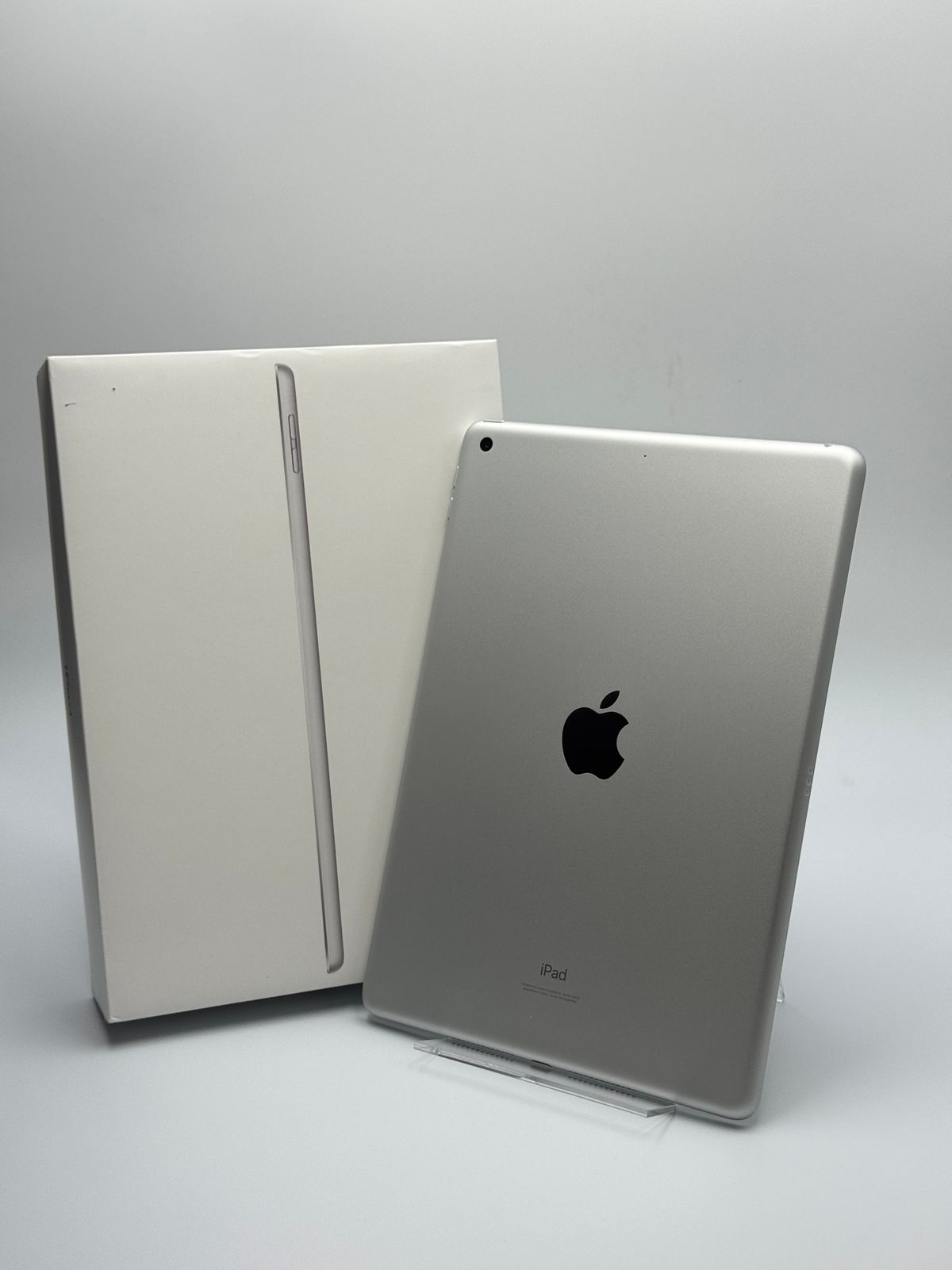 中古B】iPad 第9世代 256GB シルバー Wi-Fi バッテリー【98%】 - メルカリ