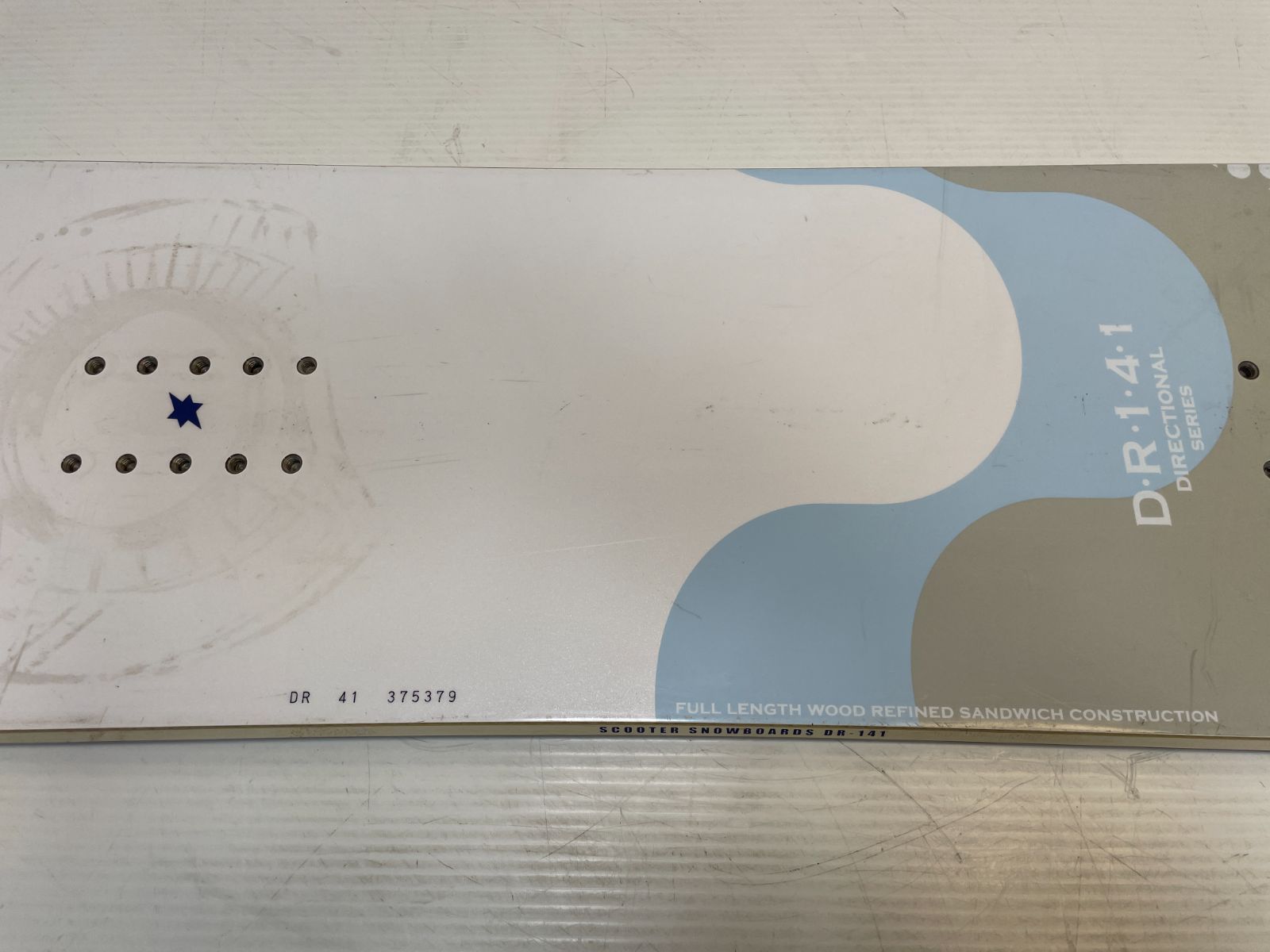 ◆ メンテ済 スノーボード Scooter DR 141 スノボ キャンバー ◇メンテ済◇ スノーボード Scooter DR 141 cm スノボ キャンバー snb