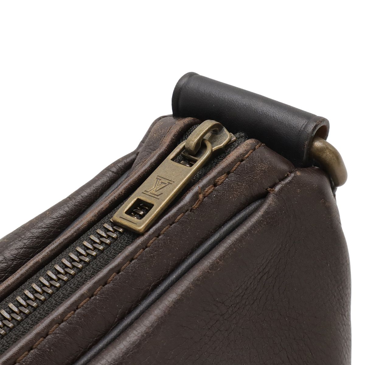 LOUIS VUITTON ルイ ヴィトン ユタ ウィチタ ショルダーバッグ