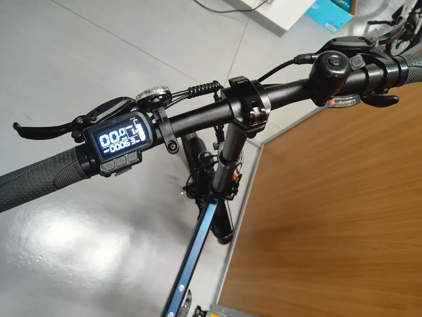 新春SALE開催中！】折りたたみ電動アシスト自転車 ERWAYA02 ネイビー