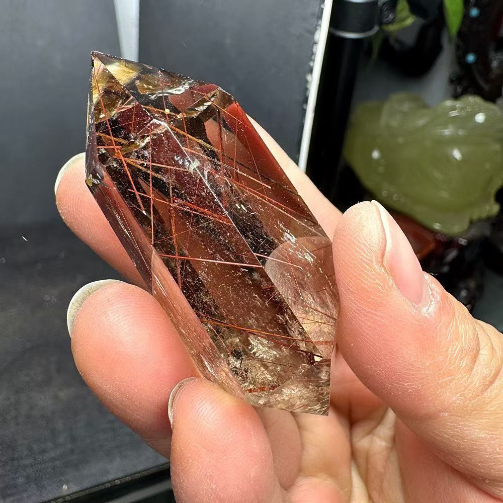 AAAAAAAAAA級天然ゴールドルチルクォーツ六角柱0109/YS/10605/228C