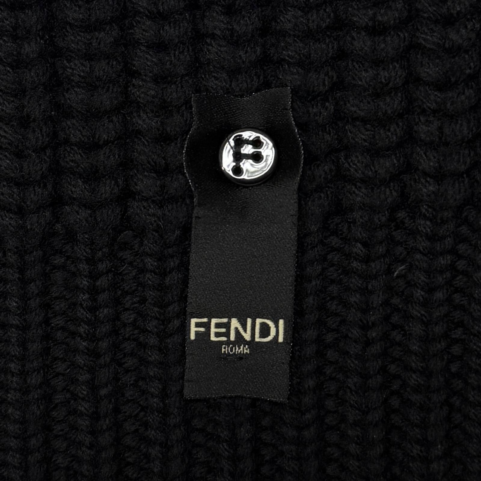 国内正規 FENDI Embroidered Roma Logo Wool Knit Sweater ロゴ刺繍 
