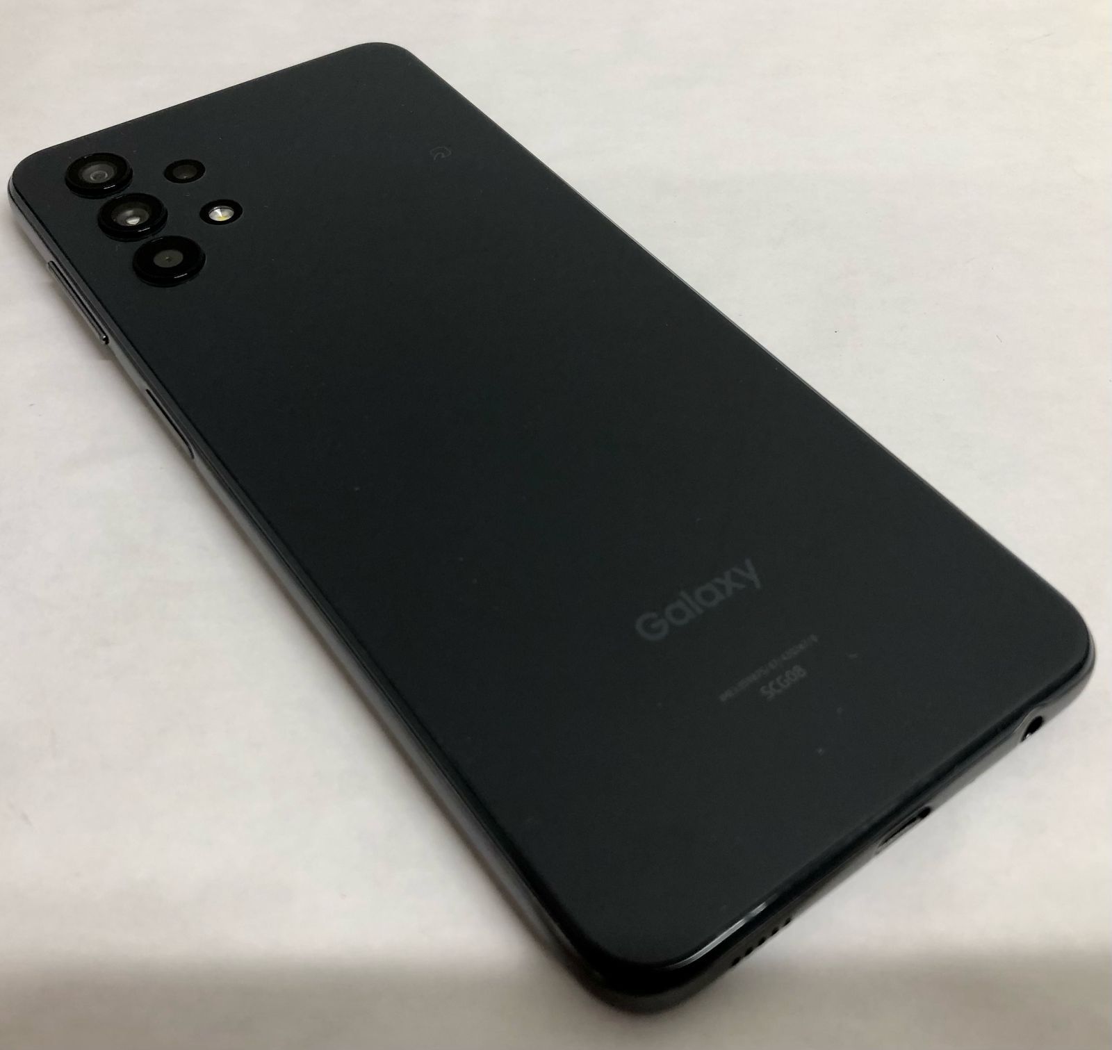 AU Galaxy A32オーサムブラック64GB ネットワーク制限◯ 金モバ】☆期間限定価格☆美品☆simフリー☆Galaxy A32/64GB☆5G SCG08