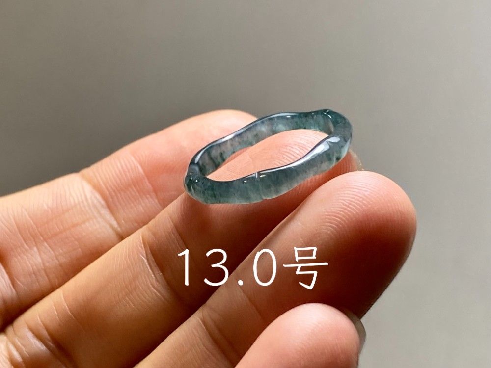 L15-226 氷種 竹節 青色 13.0号 グアテマラ産 A貨 本翡翠 くりぬき