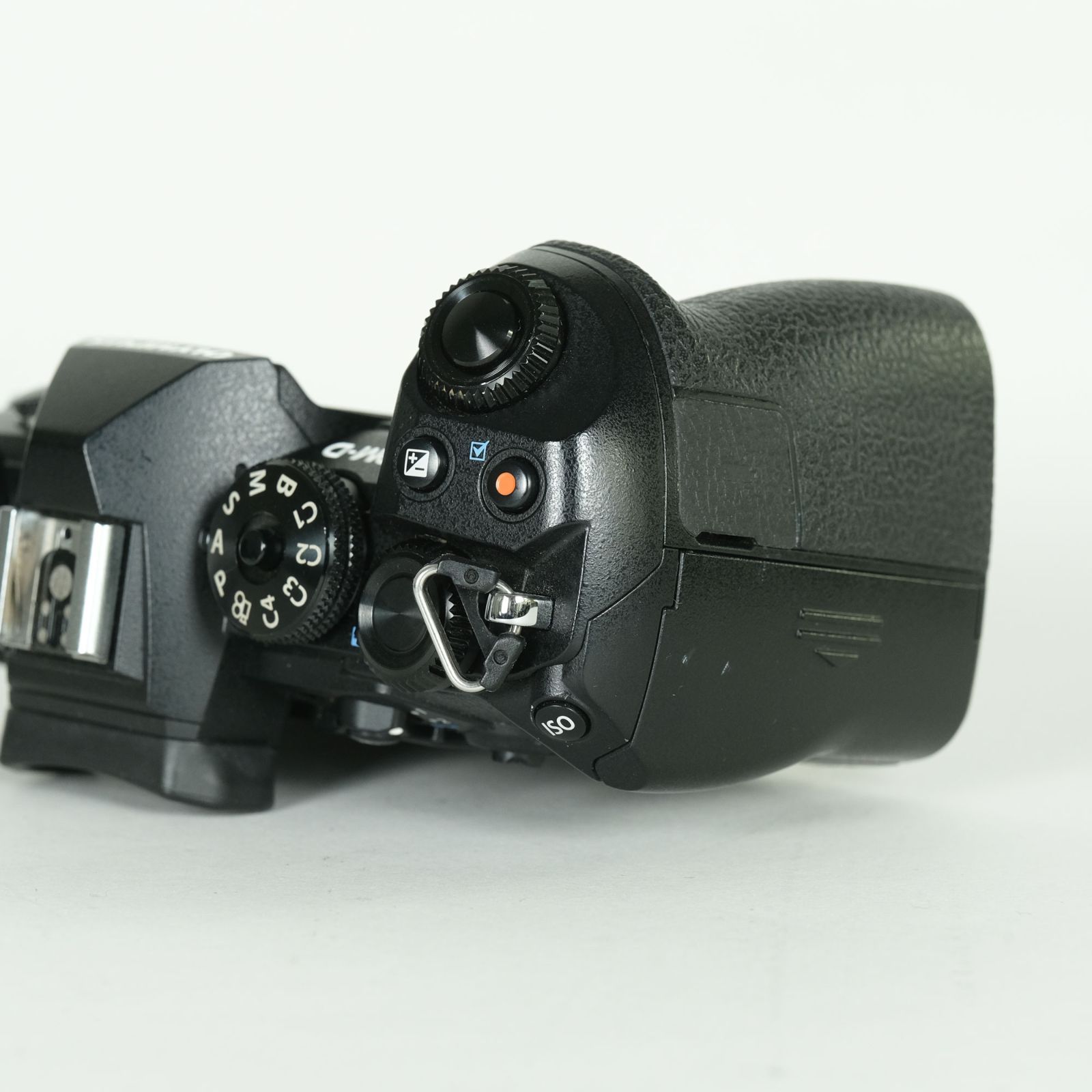 良品 | シャッター数101,850回] OLYMPUS OM-D E-M1 Mark III [ボディ