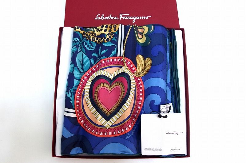 ストール 229368】Salvatore Ferragamo サルヴァトーレフェラガモ タグ付 シルク