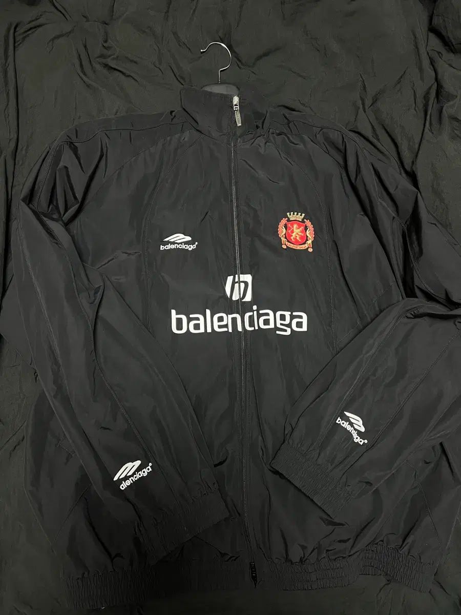 50 バレンシアガ サッカー トラックスーツ ジャケット ソウル - メルカリ