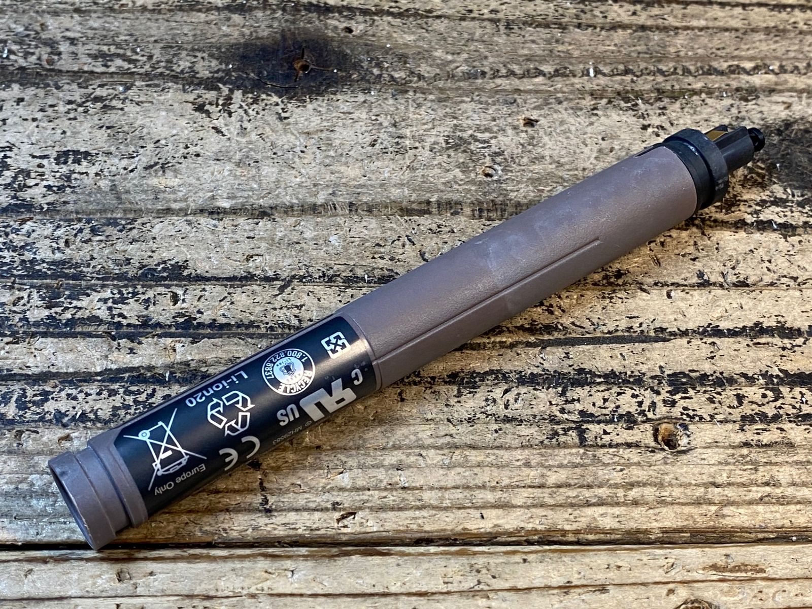 JQ259 シマノ SHIMANO BT-DN110-A ビルトインバッテリー 電動 Di2