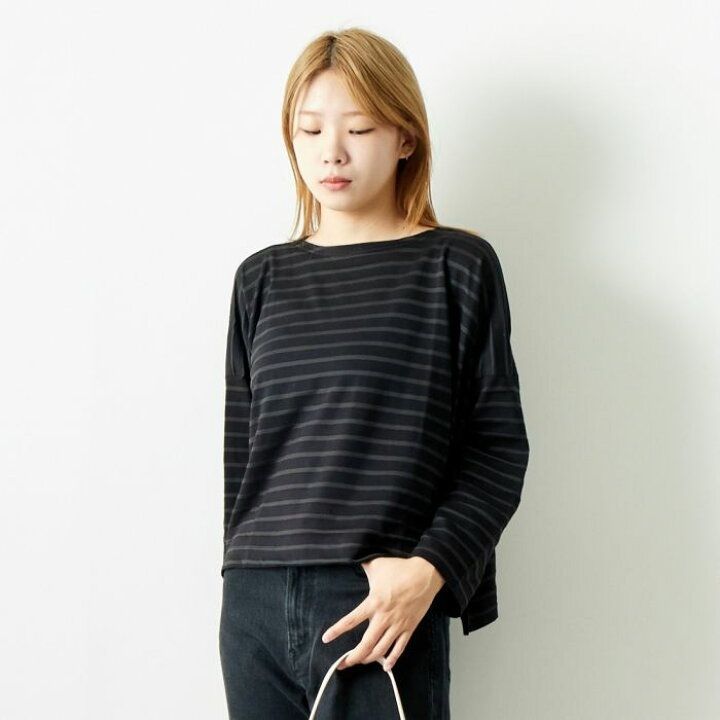 cY08 mizuiro ind 2024 ボーダー カットソー 綿 コットン ロングTシャツ ロンT ブラック 黒 日本製 ドロップショルダー 身幅ゆったり オパール加工プリントワイドプルオーバー 春夏 ミズイロインド cY08 mizuiro ind 2024 ボーダー カットソー 綿 コットン ロングT