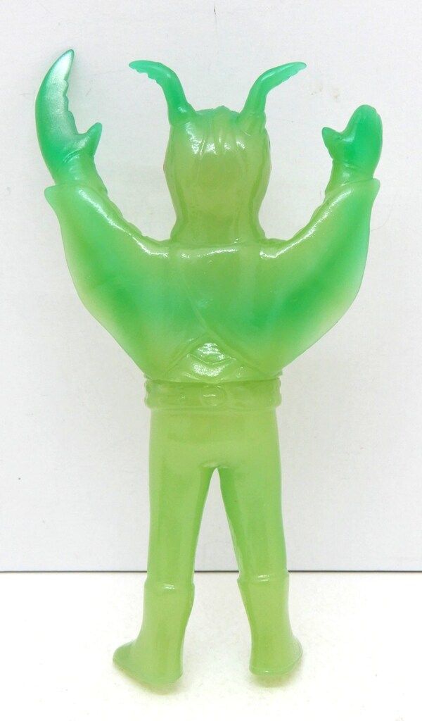 かまきり男（鎖カマVer.）+ミニソフビ 東映レトロソフビ メディコム・トイ かまきり男（鎖カマVer.）+ミニソフビ 東映レトロソフビ メディコム