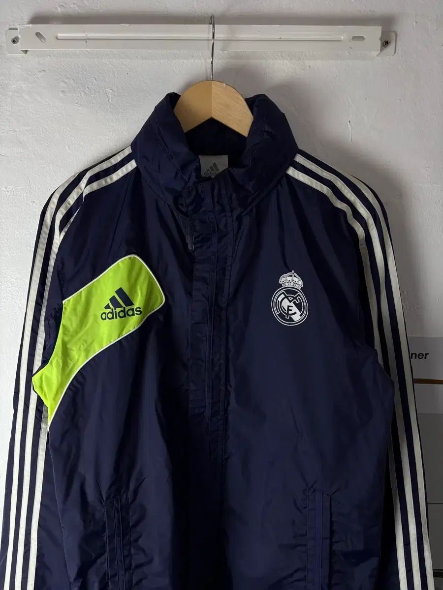 中古】レアルソシエダ ウインドブレーカー 中古】レアルソシエダ